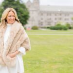 How to Wear a Shawl: A Comprehensive Guide for Style and Comfort