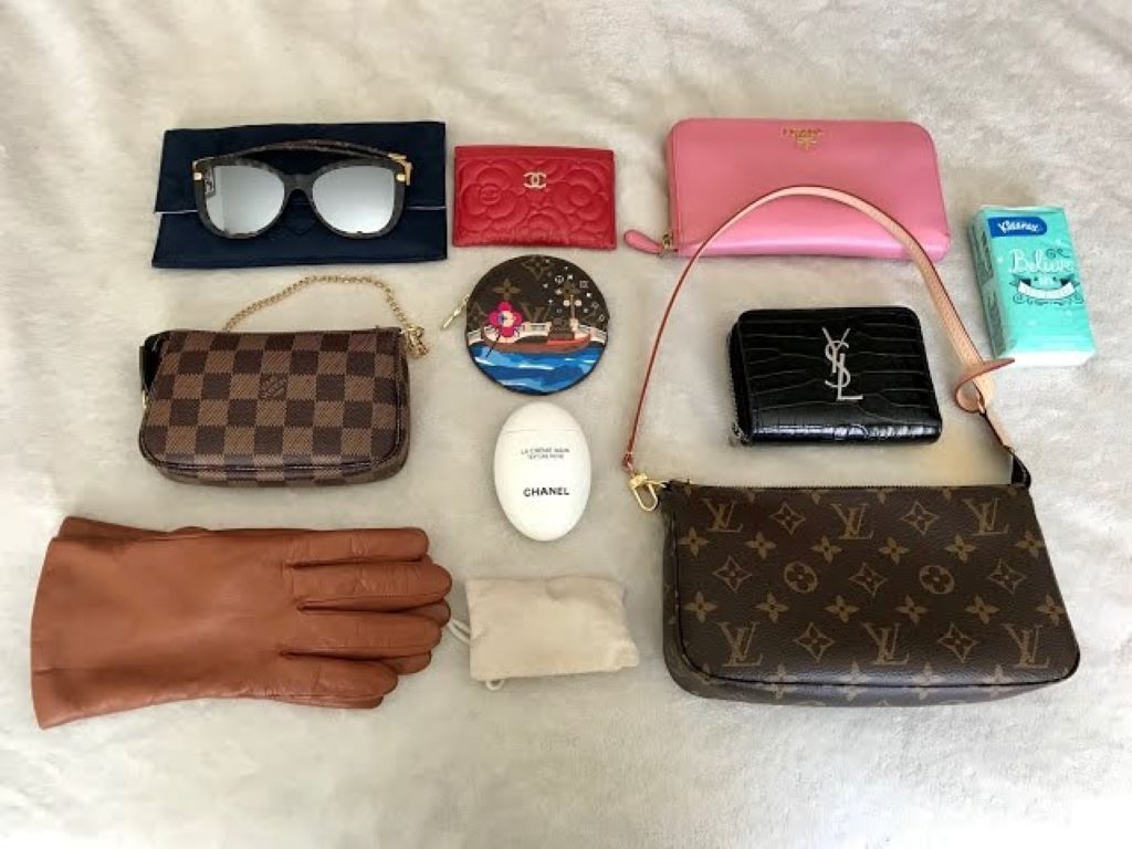 Louis vuitton pochette accessoires guide explained in details price