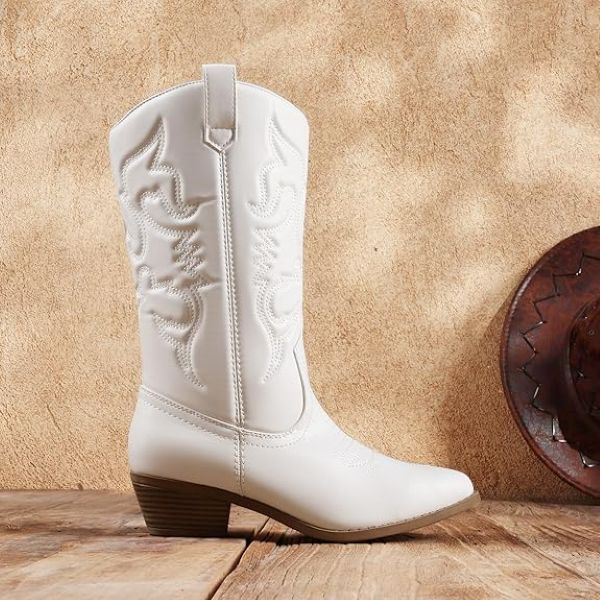 DREAM PAIRS mid-calf Western boots for women and versatile everyday styling
