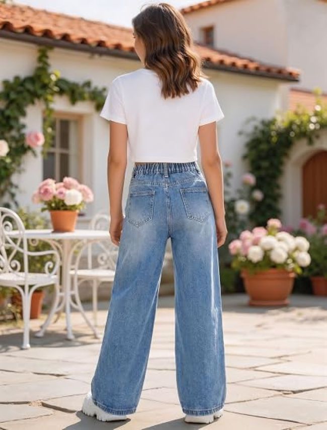 Fulihug Girls' loose-fit jeans designed for comfortable movement and trendy styling
